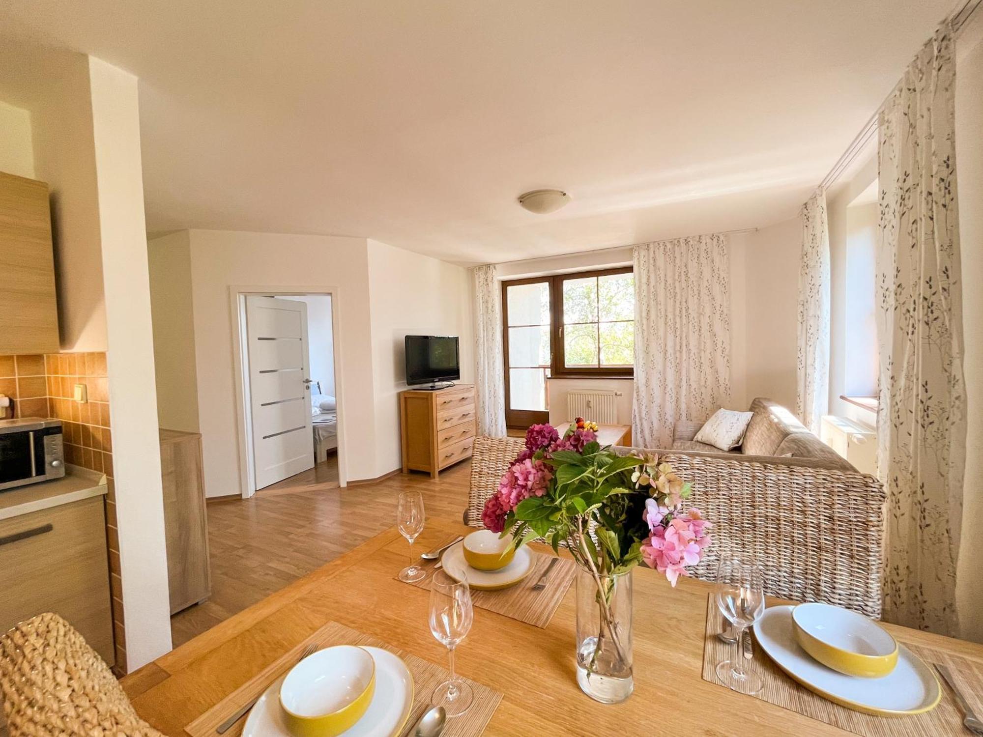 Slnecny 2-Izbovy Apartman Pod Lesom, Dolny Smokovec Vysoké Tatry Dış mekan fotoğraf